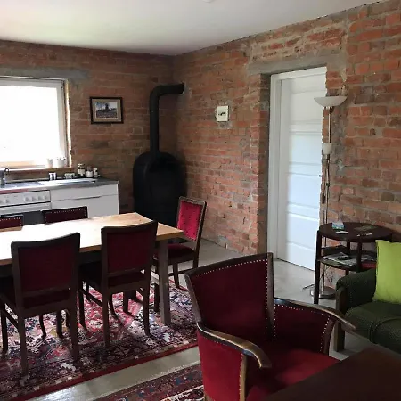 ゲストハウス 100 Baranyos