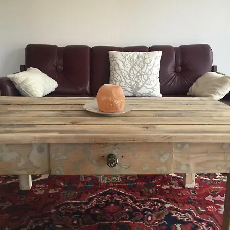 100 Baranyos בית הארחה 3*